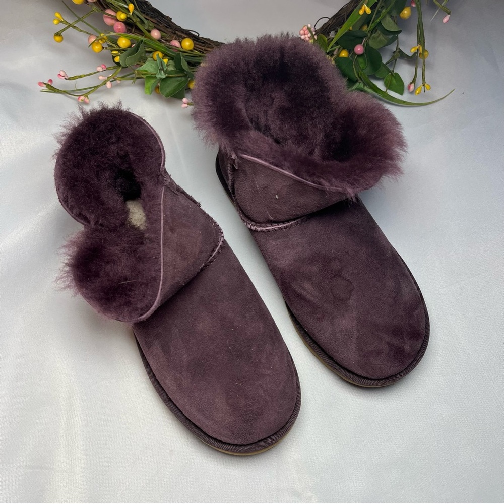 Ugg Mini Bailey Button Gem Swarovski Crystal Purp… - image 1